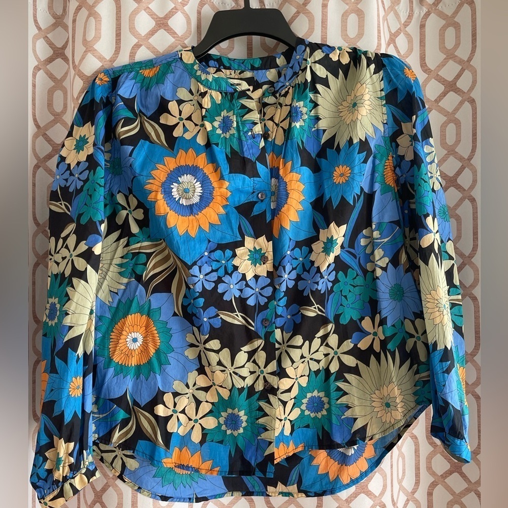 Evereve button up floral blouse